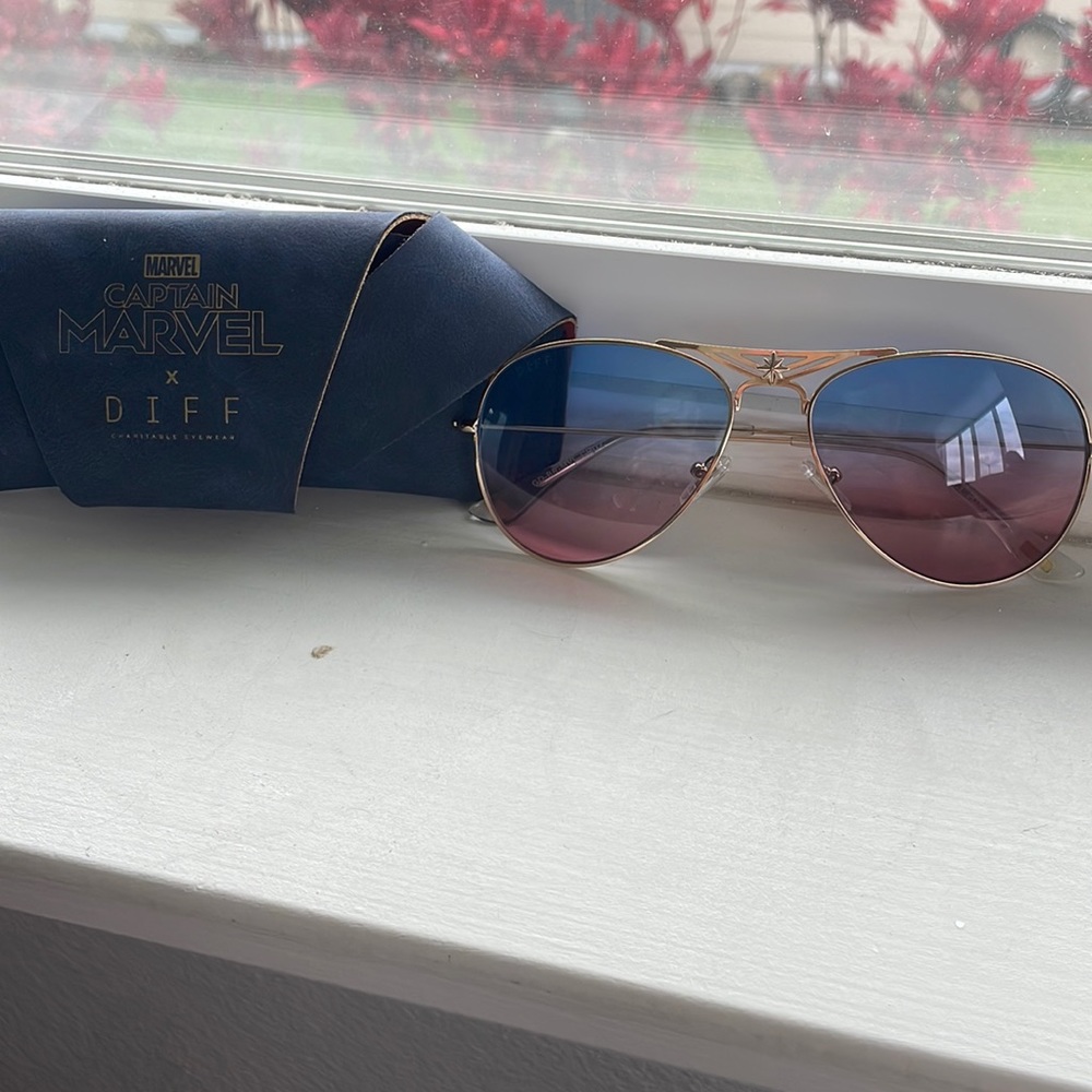 Captain Marvel sunglasses